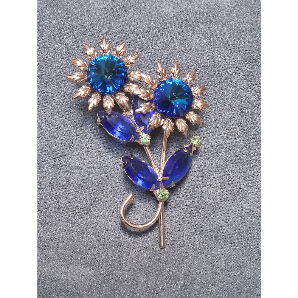 Vintage Peacock Rhinestone Flower Brooch Rivoli Blue Stones